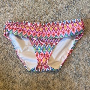 Womens Victoria Secret white Aztec heavenly ruched bikini swim bottoms Large